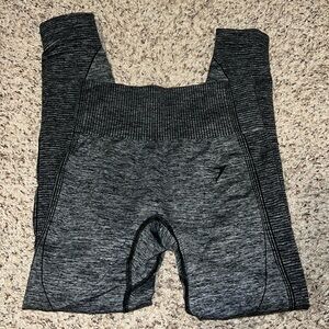 Small Gymshark leggings